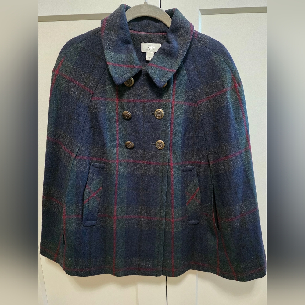 Ann Taylor LOFT Women's Navy and Burgundy Plaid Cape